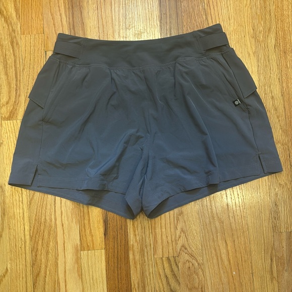 Zella Athletic Shorts - Picture 1 of 5